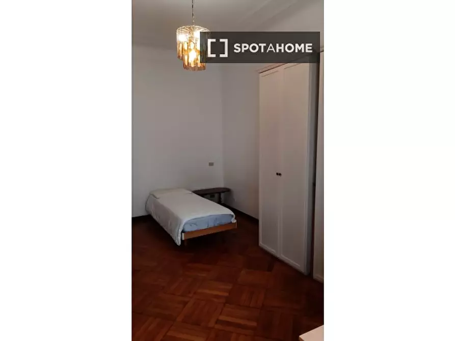 Immagine 1 di Camera condivisa in affitto  in Via Giuditta Sidoli a Milano