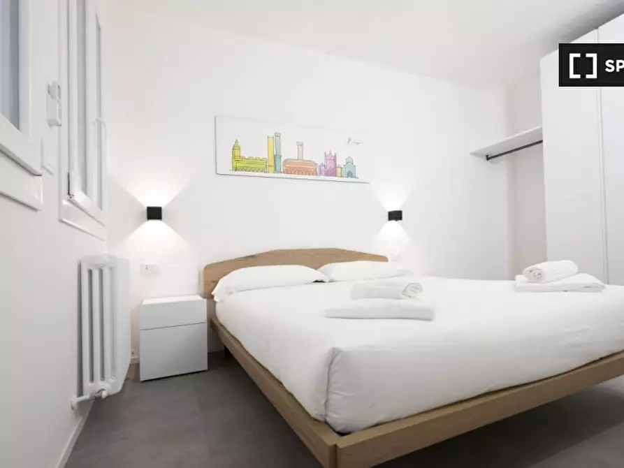 Immagine 4 di Appartamento in affitto  in Via Ugo Lenzi a Bologna