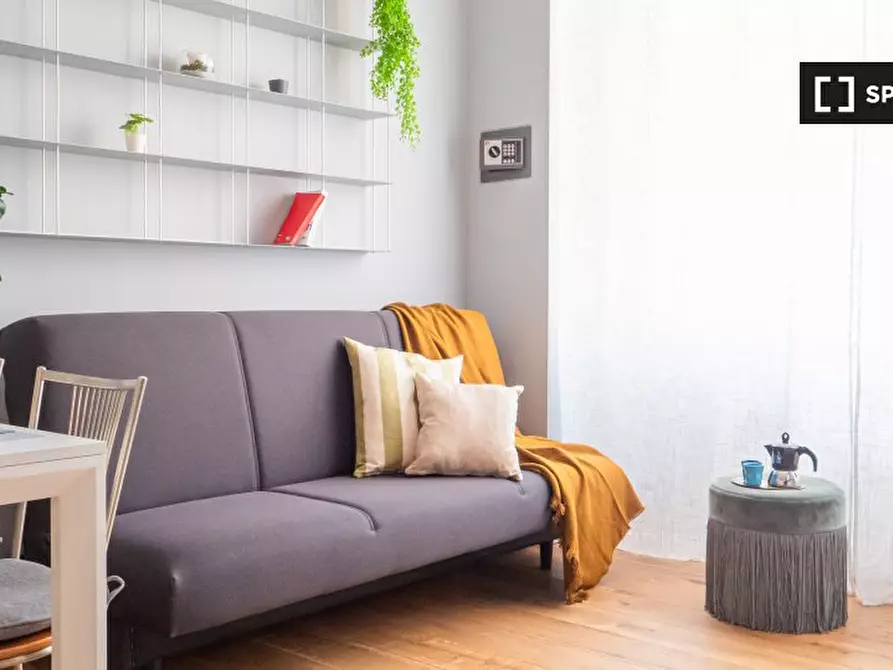 Immagine 2 di Appartamento in affitto  in Via Gian Carlo Castelbarco a Milano