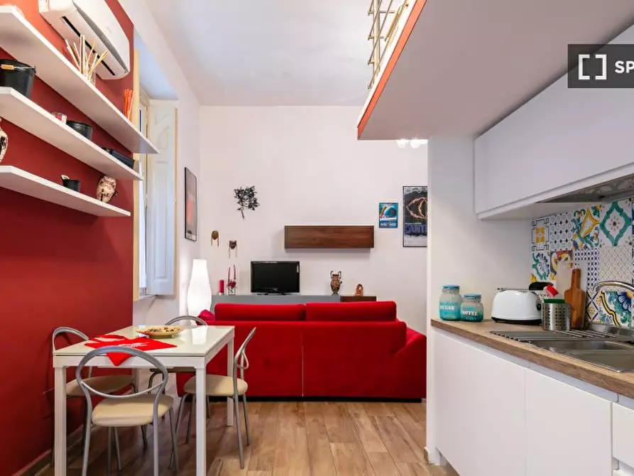 Immagine 8 di Appartamento in affitto  in Corso Umberto I a Napoli