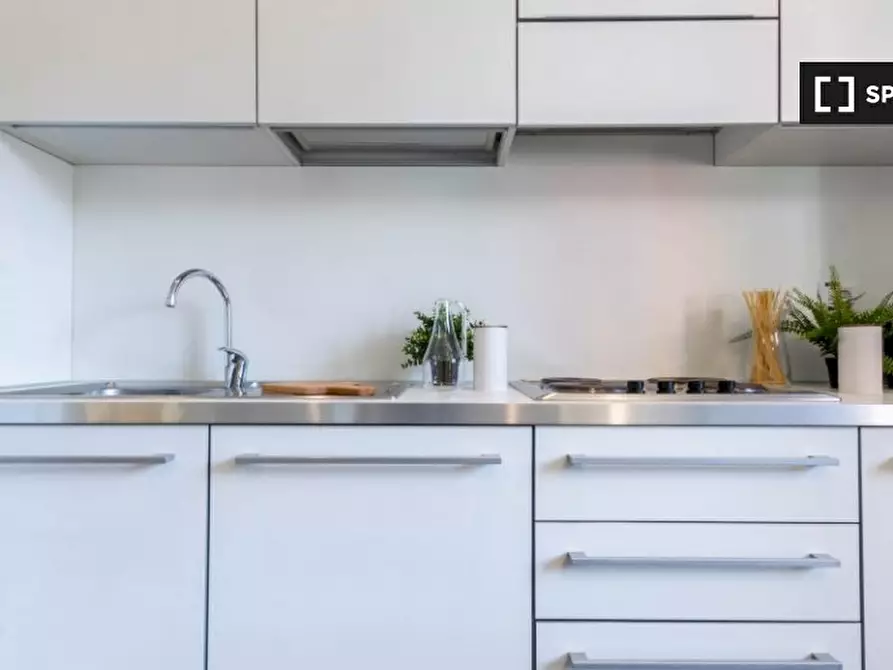 Immagine 8 di Appartamento in affitto  in Via Bernardino Biondelli a Milano