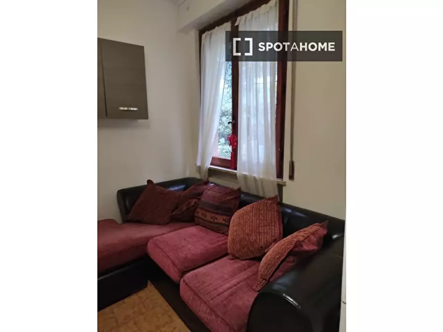 Immagine 15 di Camera condivisa in affitto  in Via del Beato Egidio a Perugia