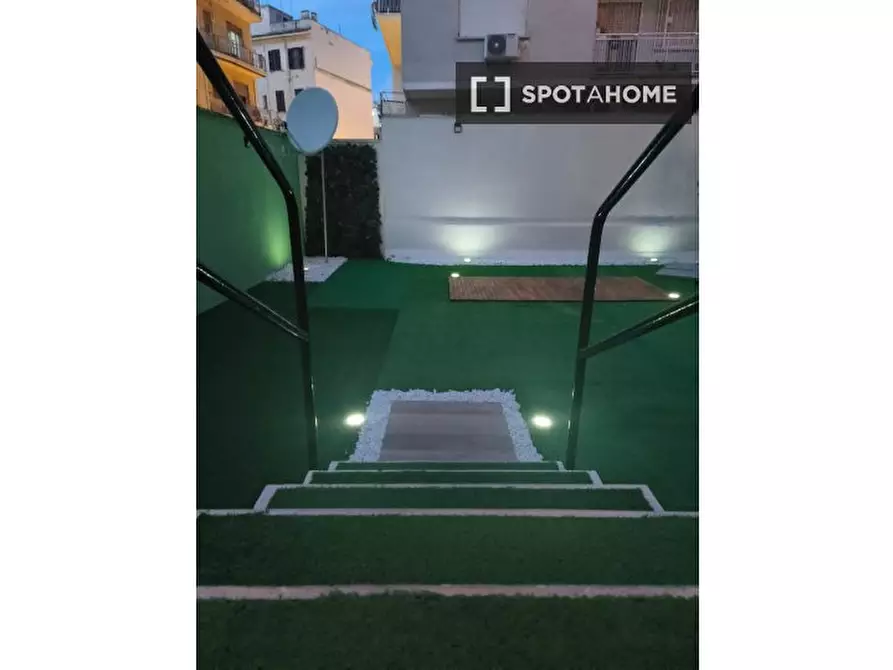 Immagine 6 di Appartamento in affitto  in Via Tuscolana a Roma