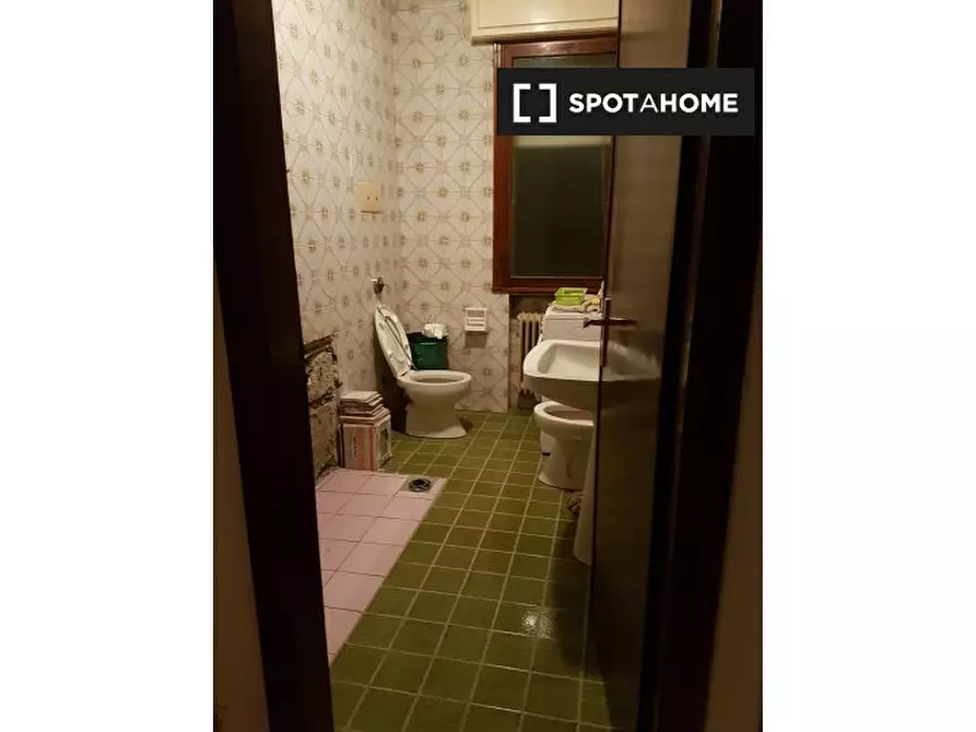 Immagine 13 di Camera condivisa in affitto  in Via Luciano Manara a Padova