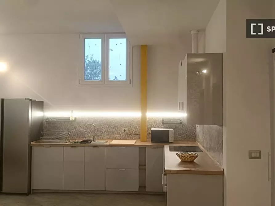 Immagine 8 di Camera condivisa in affitto  in Via Castellammare a Milano