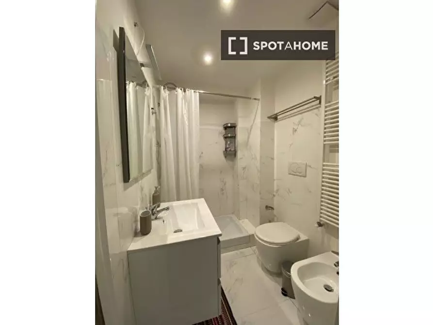 Immagine 3 di Ufficio in affitto  in Via Como a Roma