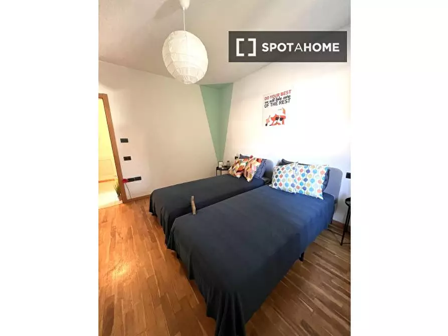 Immagine 6 di Camera condivisa in affitto  in Bolzano a Trento