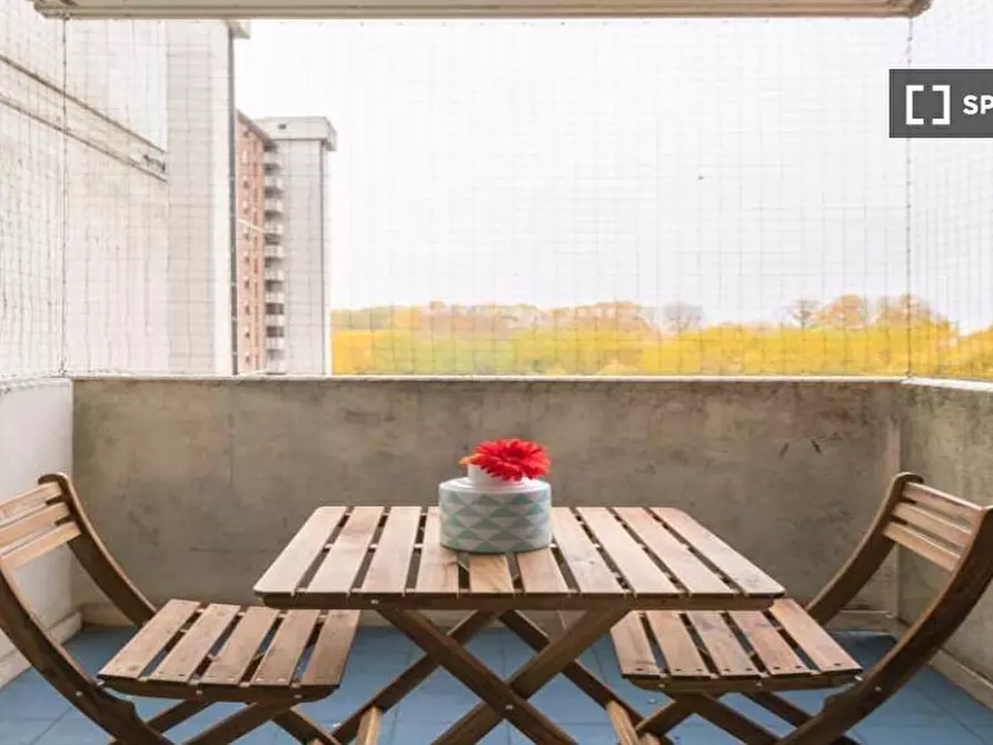 Immagine 2 di Camera condivisa in affitto  in Via dei Missaglia a Milano