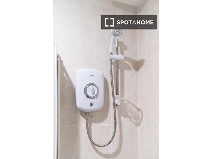 Immagine 3 di Appartamento in affitto  in Rose St a New Town