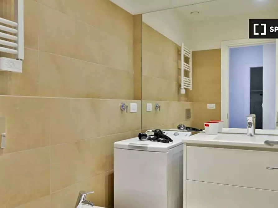 Immagine 11 di Appartamento in affitto  in Galleria del Toro a Bologna