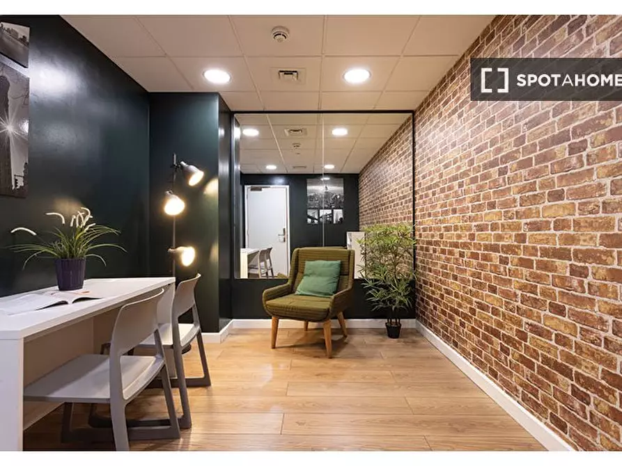 Immagine 7 di Residence in affitto  in Leman St a Poplar