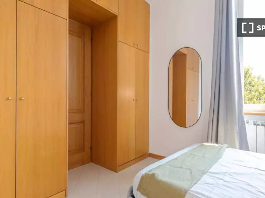 Immagine 5 di Camera condivisa in affitto  in Circonvallazione Gianicolense a Roma