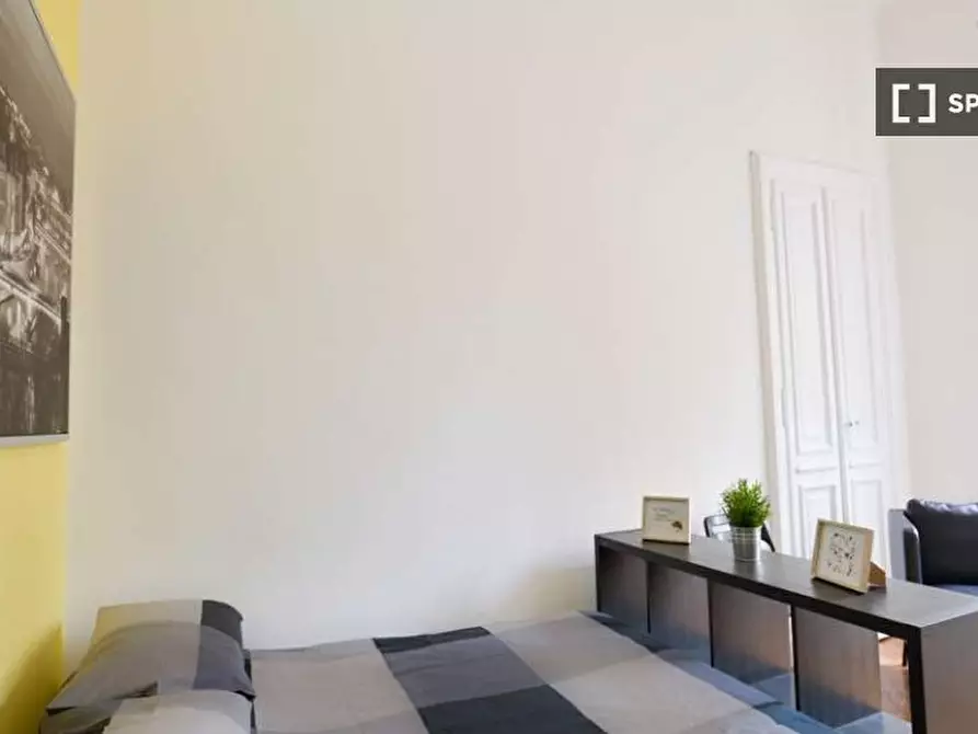 Immagine 4 di Camera condivisa in affitto  in Via San Secondo a Torino