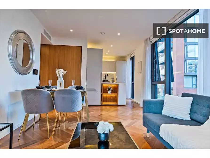 Immagine 9 di Appartamento in affitto  in New Union Square a Wandsworth