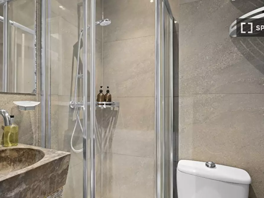 Immagine 5 di Ufficio in affitto  in Queensborough Terrace a Paddington