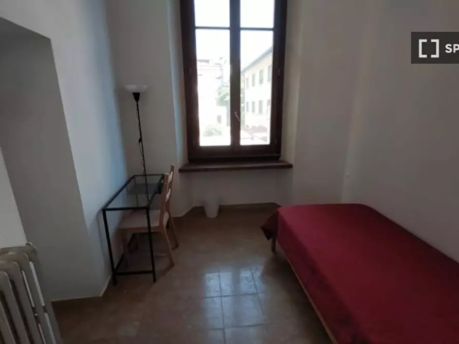 Immagine 3 di Camera condivisa in affitto  in Via Giuseppe la Farina a Firenze