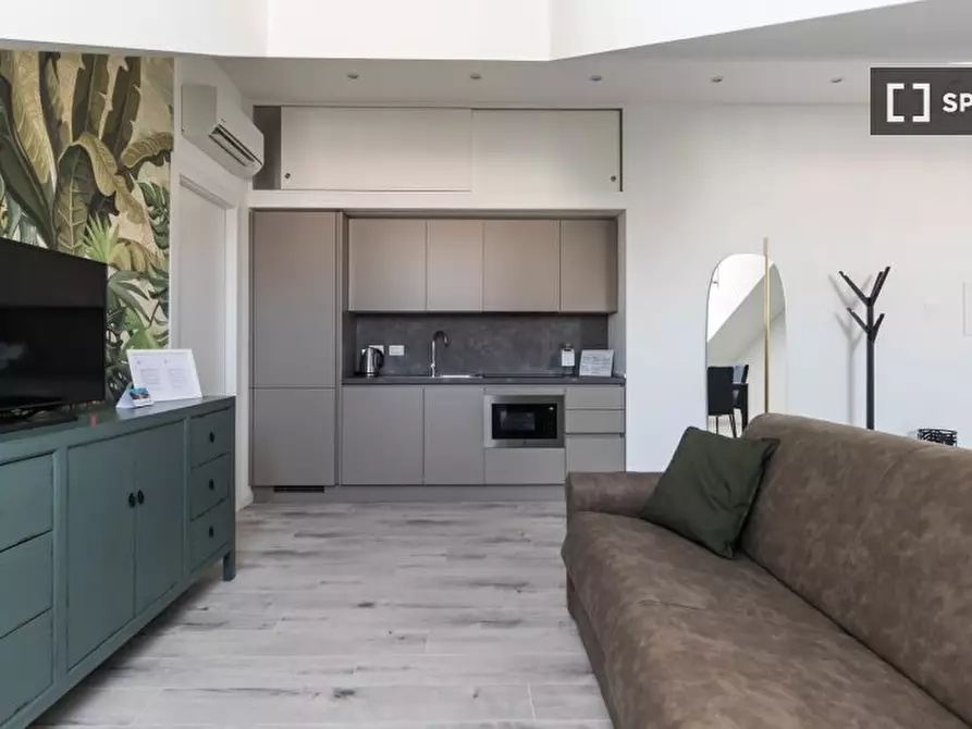 Immagine 18 di Appartamento in affitto  in Via della Commenda a Milano