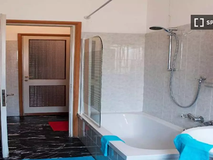 Immagine 17 di Camera condivisa in affitto  in Via Privata Reggio a Milano