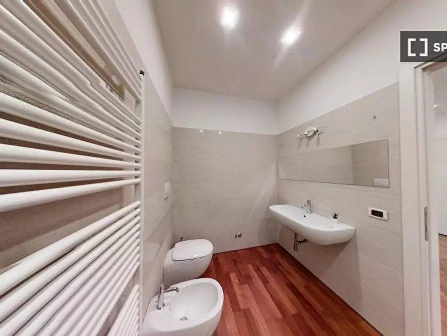 Immagine 16 di Camera condivisa in affitto  in VIA E. Degli Scrovegni a Padova