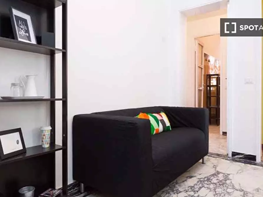 Immagine 13 di Camera condivisa in affitto  in Via Carlo Bertolazzi a Milano