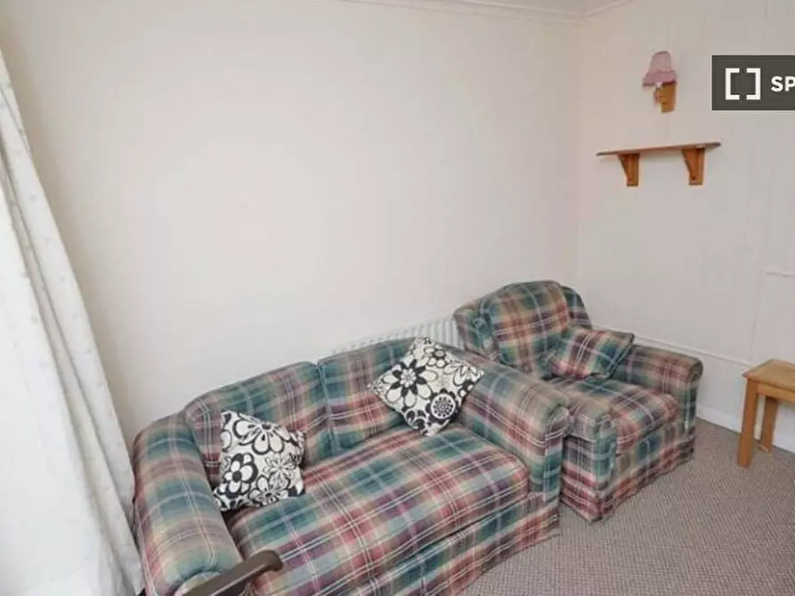 Immagine 3 di Camera condivisa in affitto  in Rivergreen a Clifton