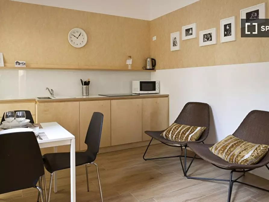 Immagine 1 di Appartamento in affitto  in Via Caretto a Milano