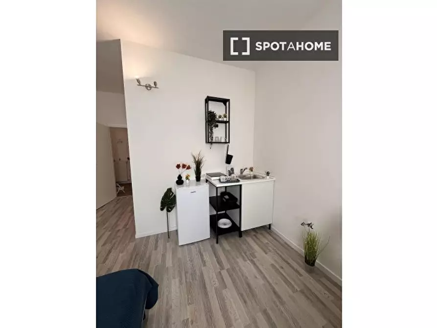 Immagine 8 di Camera condivisa in affitto  in Fabio Filzi a Trento