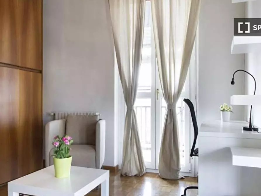 Immagine 6 di Camera condivisa in affitto  in Via Pellegrino Rossi a Milano