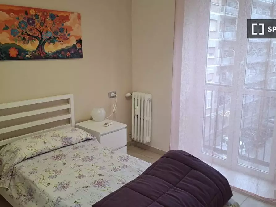 Immagine 12 di Appartamento in affitto  in Via Genazzano a Roma