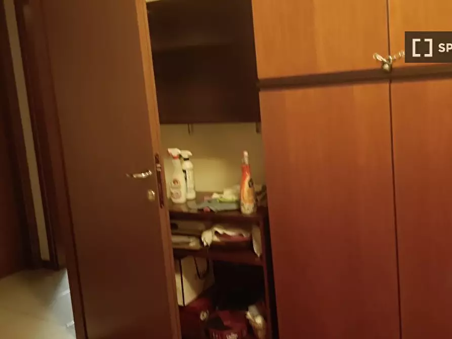 Immagine 2 di Camera condivisa in affitto  in Via Pompeo Marchesi a Milano