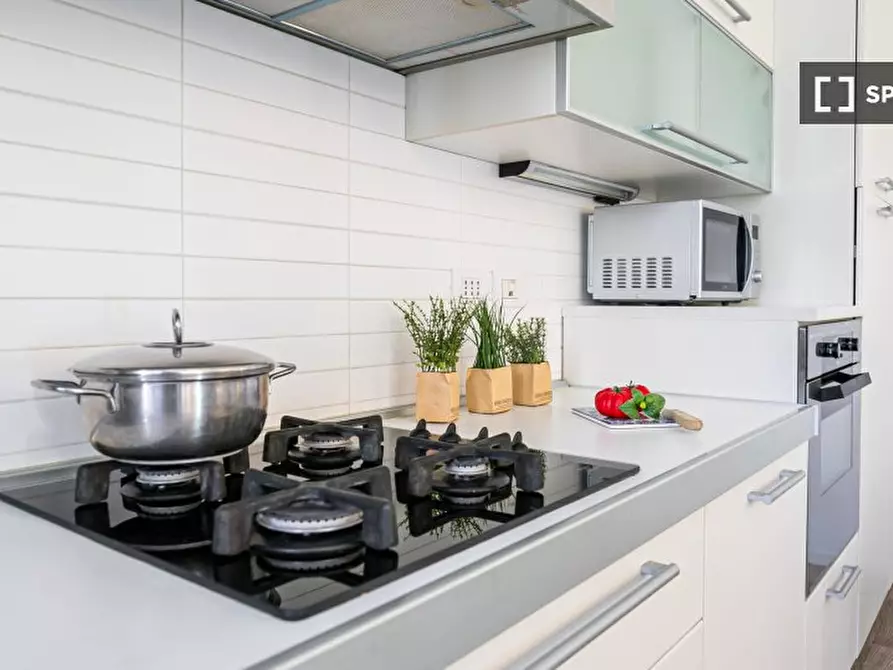 Immagine 13 di Appartamento in affitto  in Via Decembrio a Milano