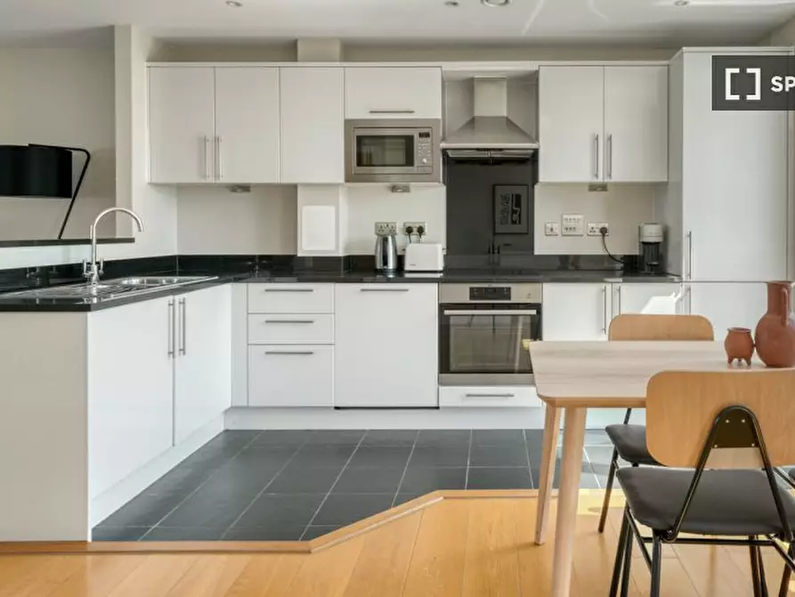 Immagine 5 di Appartamento in affitto  in Printers Rd a Lambeth
