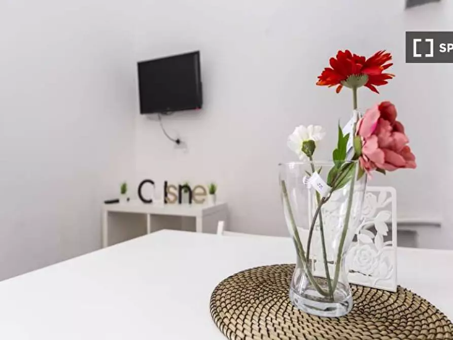 Immagine 13 di Camera condivisa in affitto  in Via Paolo Bassi a Milano