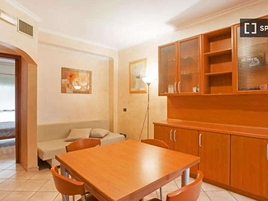 Immagine 6 di Camera condivisa in affitto  in Via Cogne a Milano