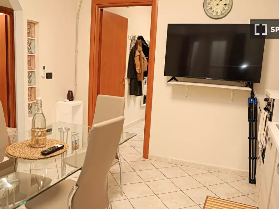 Immagine 9 di Camera condivisa in affitto  in Via Gaspare Spontini a Torino