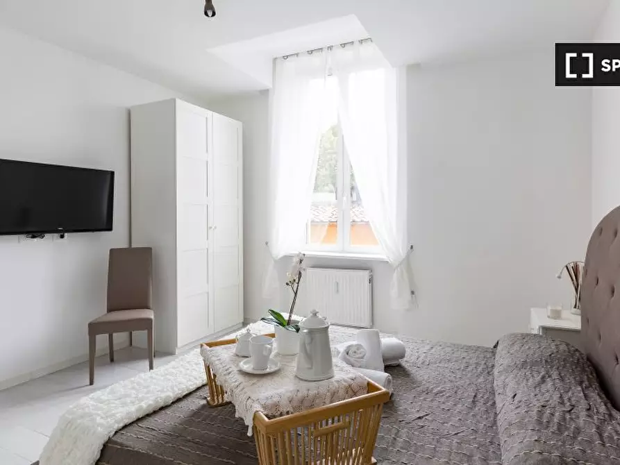 Immagine 15 di Appartamento in affitto  in Passeggiata di Ripetta a Roma