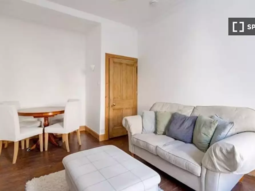 Immagine 3 di Appartamento in affitto  in Kemp Pl a Inverleith, New Town and Fountainbridge