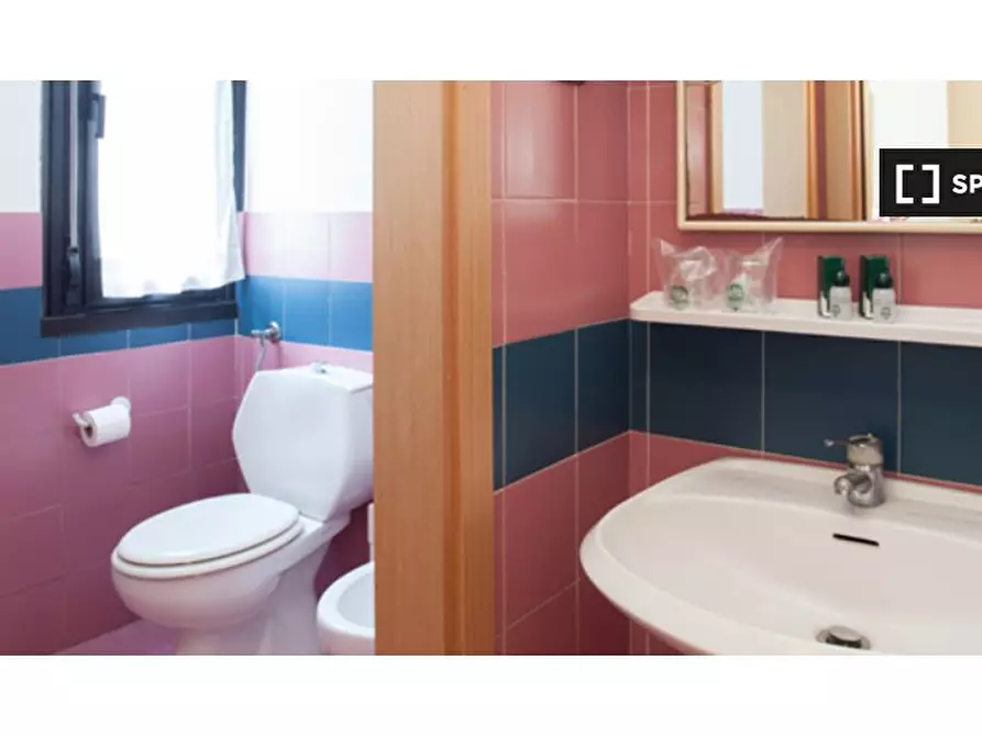 Immagine 6 di Ufficio in affitto  in Via Lepontina a Milano