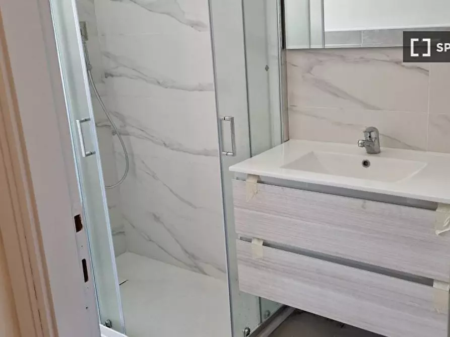 Immagine 8 di Camera condivisa in affitto  in Via Cortemilia a Torino