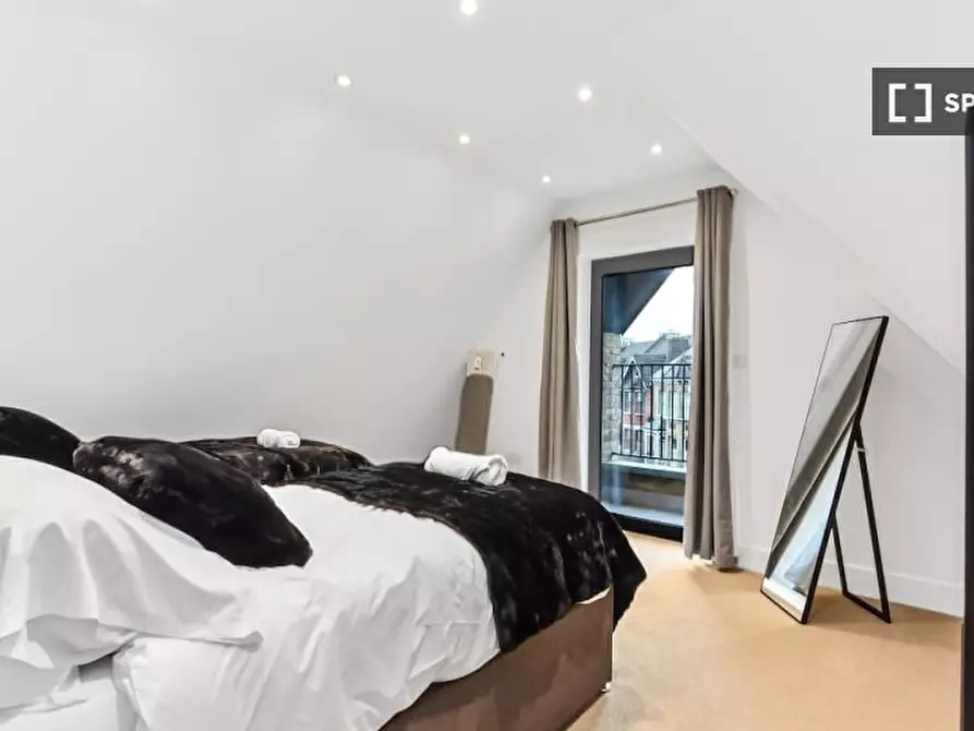 Immagine 7 di Appartamento in affitto  in Vincent Rd a Croydon