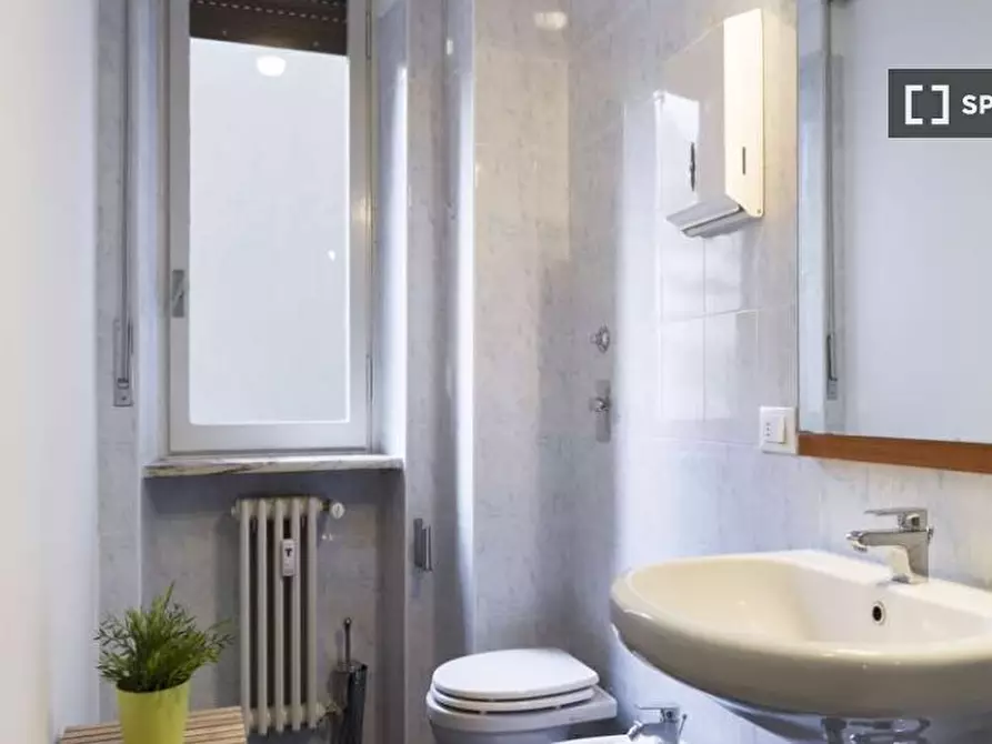 Immagine 14 di Camera condivisa in affitto  in Via Andrea Costa a Milano