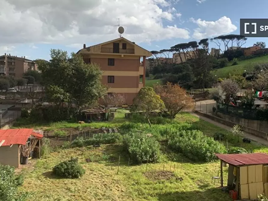 Immagine 18 di Camera condivisa in affitto  in Via Pieve Santo Stefano a Roma