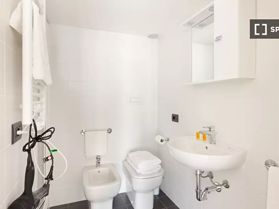 Immagine 15 di Ufficio in affitto  in Corso Magenta a Milano