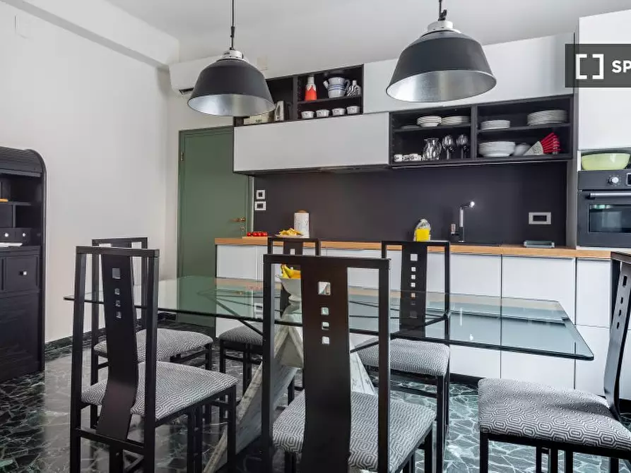 Immagine 2 di Appartamento in affitto  in Via del Borgo di S. Pietro a Bologna