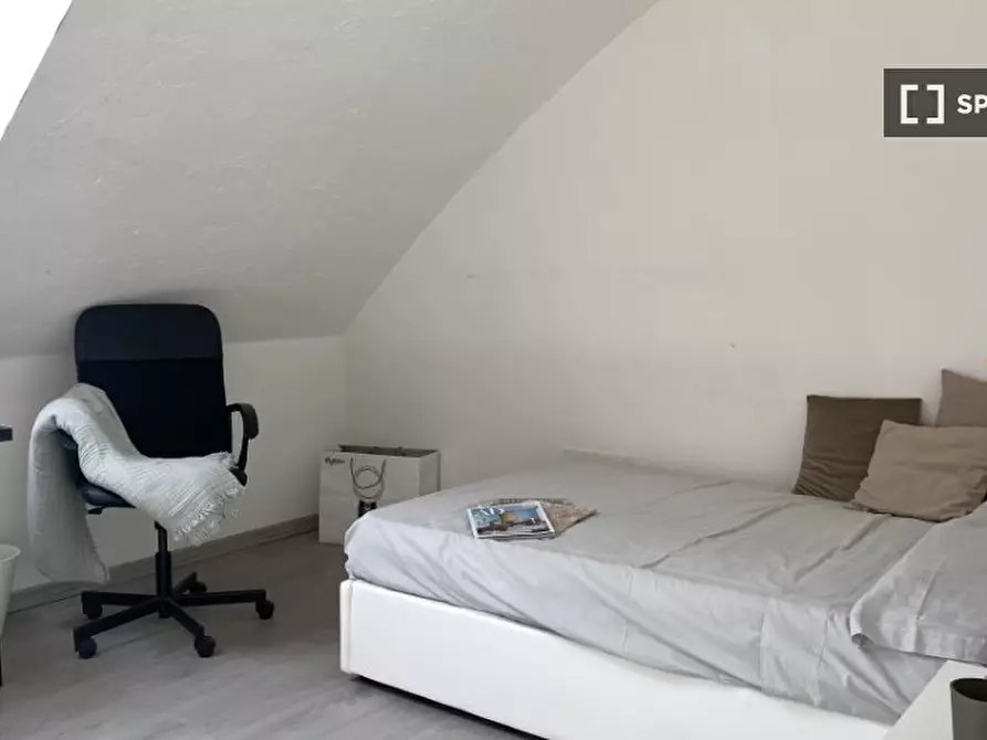 Immagine 6 di Camera condivisa in affitto  in Giovanni Maria a Milano