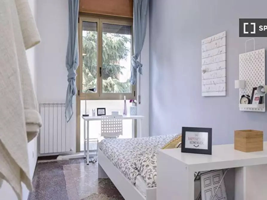 Immagine 3 di Camera condivisa in affitto  in Viale Giovanni Vicini a Bologna