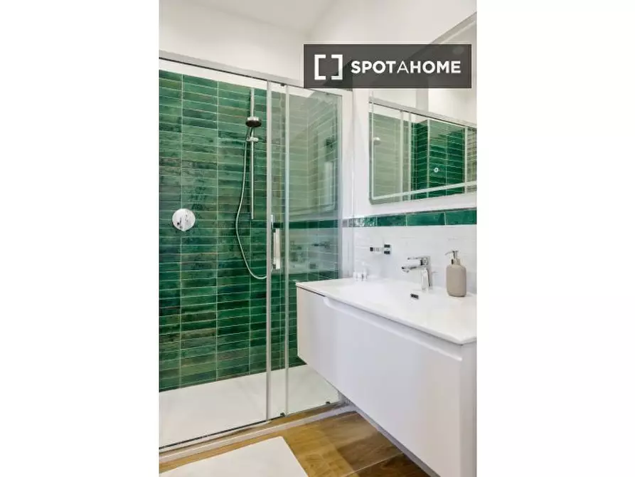 Immagine 9 di Appartamento in affitto  in Via Giulia di Gallese a Roma