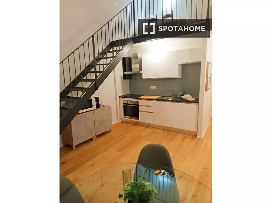 Immagine 2 di Ufficio in affitto  in Vico Superiore di Pellicceria a Genova