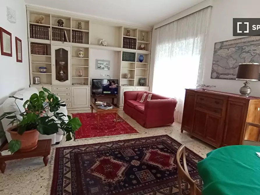 Immagine 7 di Camera condivisa in affitto  in Via Cremuzio Cordo a Roma