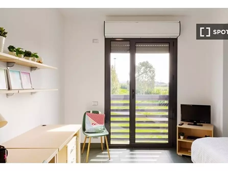 Immagine 2 di Ufficio in affitto  in Via di Passolombardo a Roma